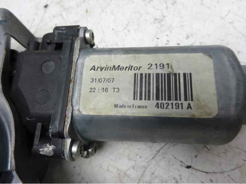 Recambio de elevalunas trasero izquierdo para nissan qashqai (j10) acenta referencia OEM IAM 402191A 111817 