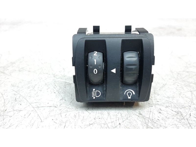 Recambio de mando luces para renault clio iv referencia OEM IAM 251900567R  