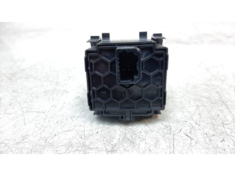 Recambio de mando luces para renault clio iv referencia OEM IAM 251900567R  