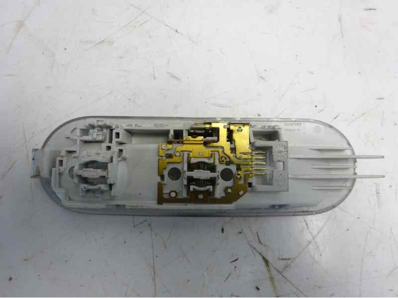 Recambio de luz interior para nissan qashqai (j10) acenta referencia OEM IAM   