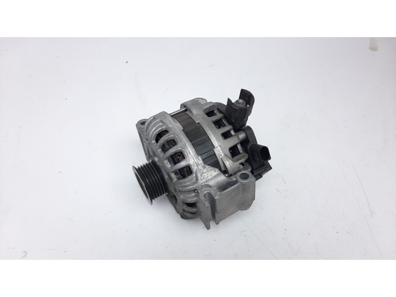 Recambio de alternador para fiat 500 x (334) 1.6 16v cat referencia OEM IAM 51942146 ALF350501 