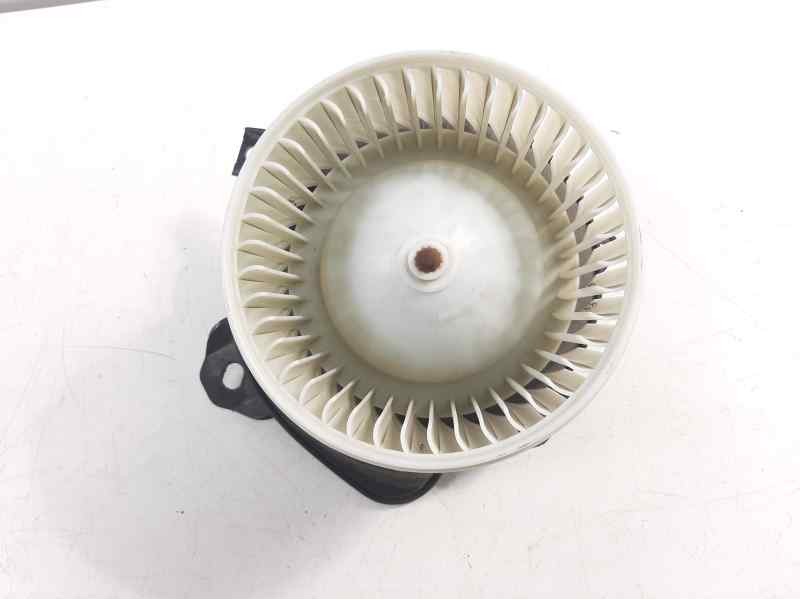 Recambio de ventilador calefaccion para opel corsa e selective referencia OEM IAM 13335075  