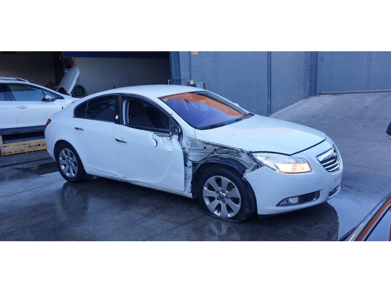 opel insignia berlina del año 2009