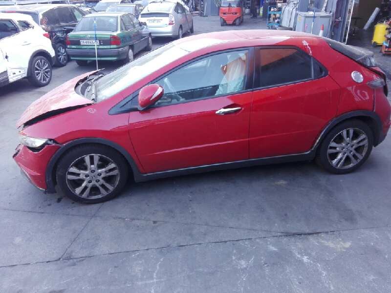 honda civic berlina 5 (fk) del año 2009