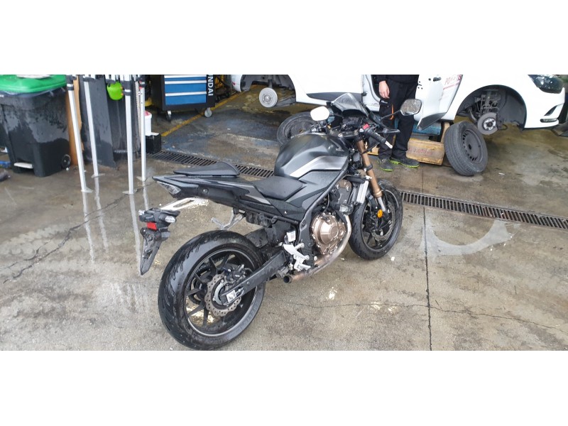 honda cb 500f del año 2023