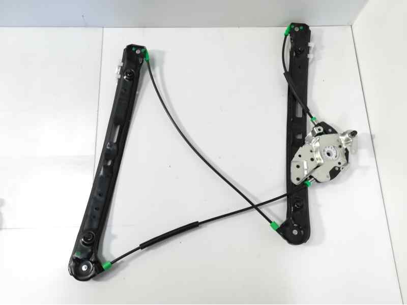 Recambio de elevalunas delantero derecho para bmw serie 3 berlina (e46) referencia OEM IAM 51330018130 EPSBM002 111408