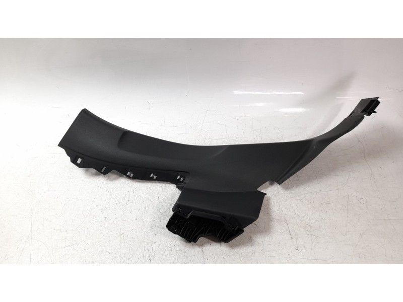 Recambio de guarnecido puerta trasera izquierda para audi q7 4mg referencia OEM IAM 4M0867767F  