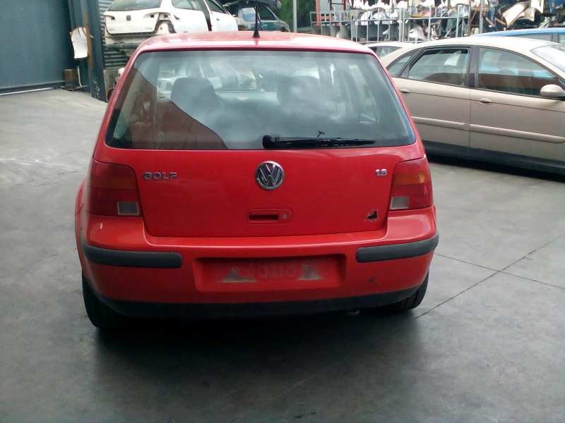 volkswagen golf iv berlina (1j1) del año 1998
