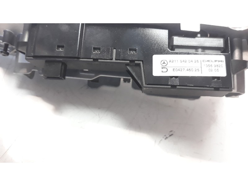 Recambio de moldura para mercedes-benz clase e (w211) berlina 1.8 cat referencia OEM IAM A2116802436  