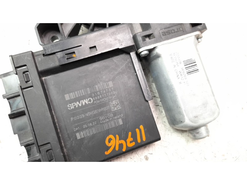 Recambio de motor elevalunas delantero derecho para volvo xc60 business plus awd referencia OEM IAM 31674757  