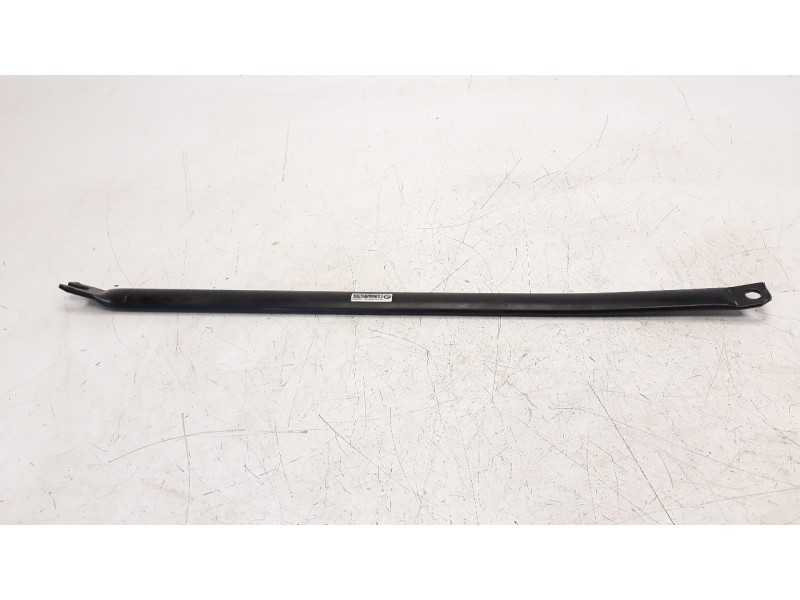 Recambio de travesaño superior para bmw x1 (e84) 2.0 turbodiesel cat referencia OEM IAM 51612993032  