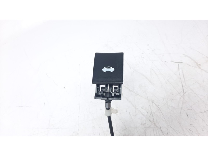 Recambio de cerradura capo para jeep renegade 1.0 t-gdi cat referencia OEM IAM 52112382  
