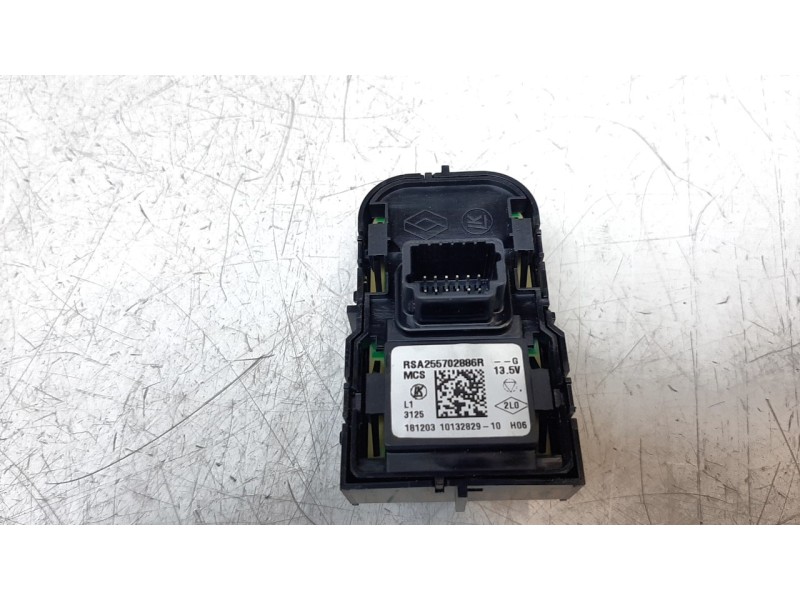 Recambio de mando retrovisor para renault clio iv referencia OEM IAM 255702886R  