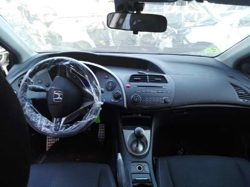 honda civic berlina 5 (fk) del año 2009