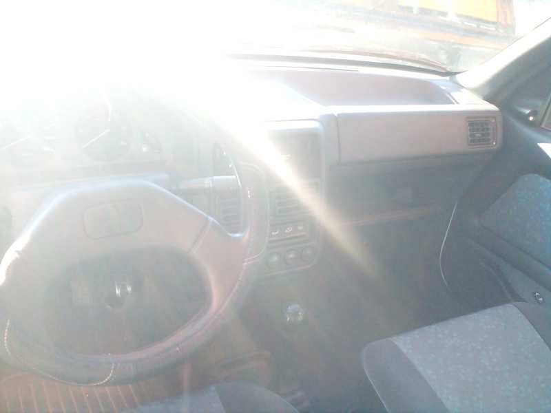 peugeot 106 (s1) del año 1995