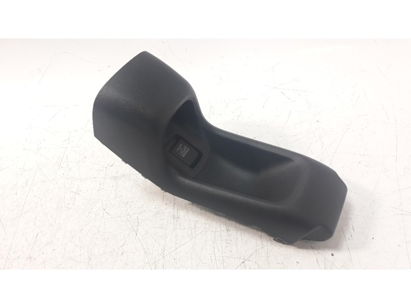 Recambio de moldura para honda hr-v (..) 1.6 dtec cat referencia OEM IAM T10266 83405T7WAA01021 