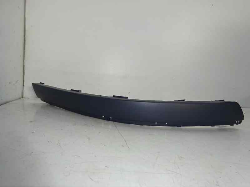 Recambio de molduras delanteras para volkswagen passat berlina (3b3) referencia OEM IAM  107232617 