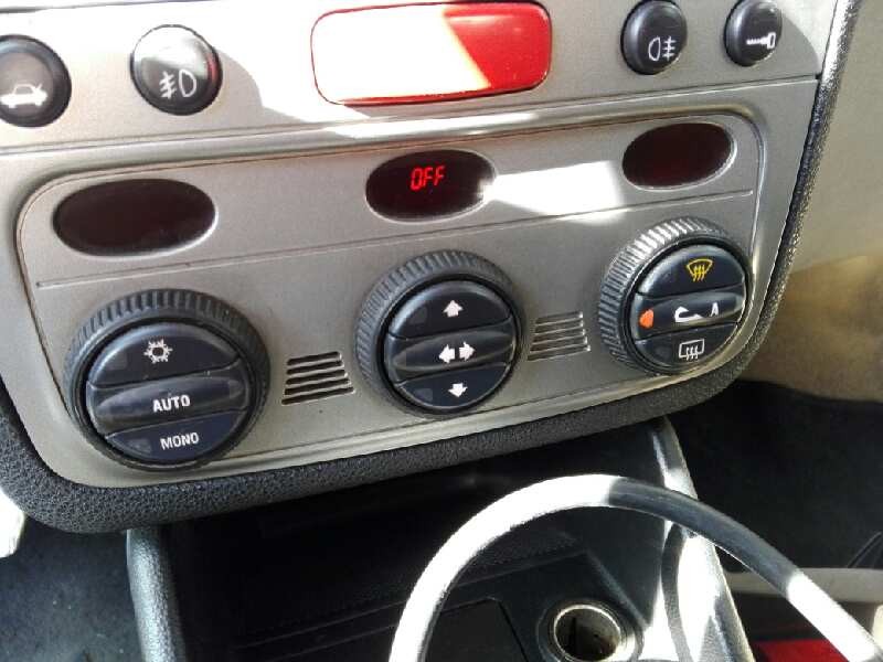 Recambio de mando climatizador para alfa romeo 147 (190) 1.9 jtd distinctive referencia OEM IAM 07353309240  