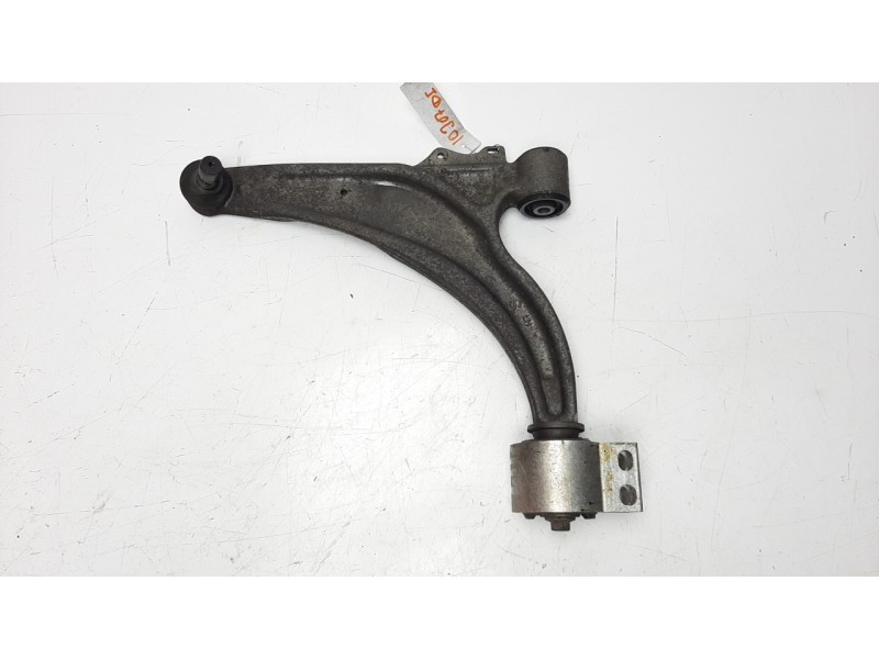 Recambio de brazo suspension inferior delantero izquierdo para opel astra j lim. enjoy referencia OEM IAM 13401129 BR1636 ZWDPL0