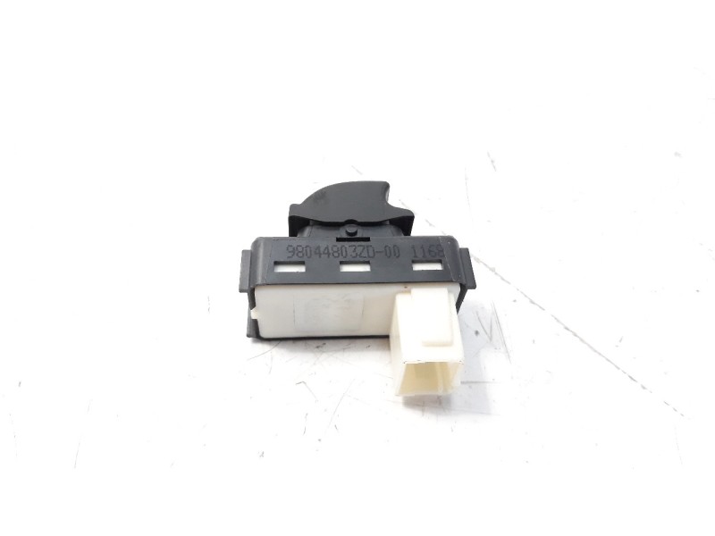 Recambio de mando elevalunas trasero derecho para peugeot 5008 1.5 blue-hdi fap referencia OEM IAM 98044803ZD IAF970007CP 