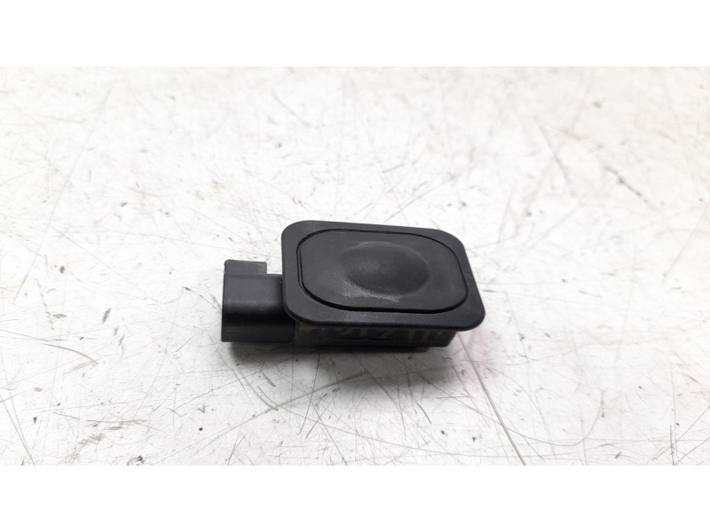 Recambio de maneta exterior porton para ford mustang convertible gt referencia OEM IAM IL2T14K147AA  