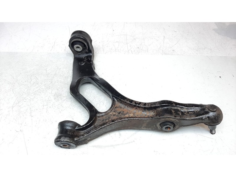 Recambio de brazo suspension inferior delantero izquierdo para porsche cayenne (typ 9pa) turbo s referencia OEM IAM 7L0407153B  