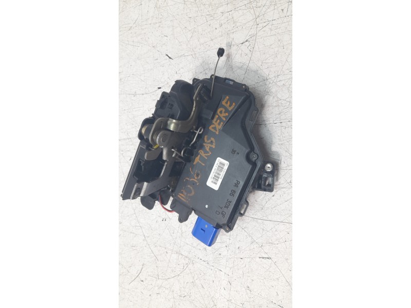 Recambio de cerradura puerta trasera derecha para porsche cayenne (typ 9pa) turbo s referencia OEM IAM 7L0839016 CRDVW1008 