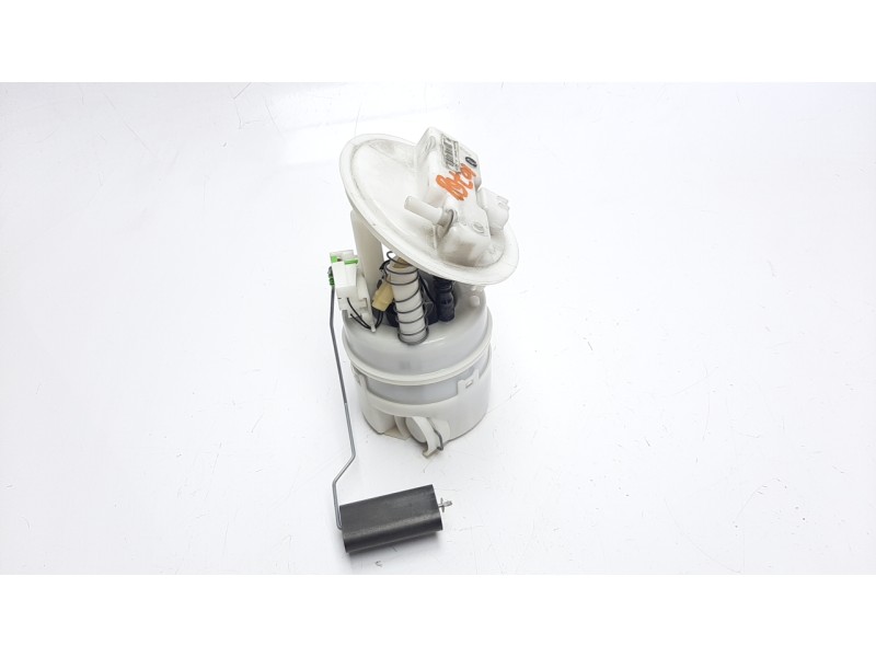 Recambio de bomba combustible para renault captur 0.9 energy referencia OEM IAM 170114543R  