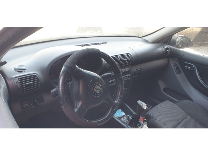 seat leon (1m1) del año 2003