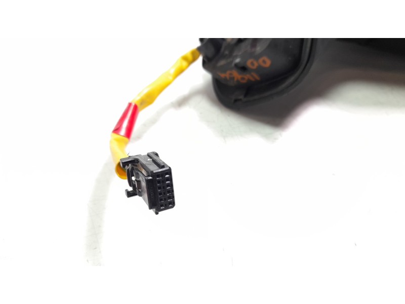 Recambio de retrovisor derecho para renault captur zen referencia OEM IAM 261604623R 1051997013 
