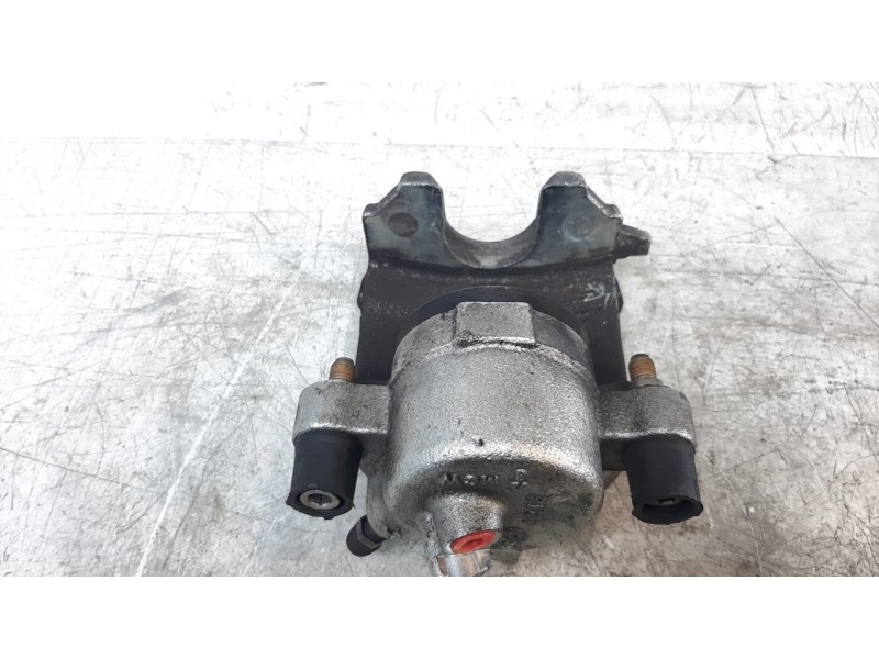 Recambio de pinza de freno delantera derecha para seat ibiza (kj1) 1.0 tsi referencia OEM IAM 2Q0615106AJ  