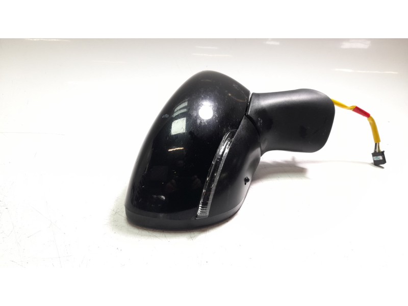 Recambio de retrovisor derecho para renault captur zen referencia OEM IAM 261604623R 1051997013 