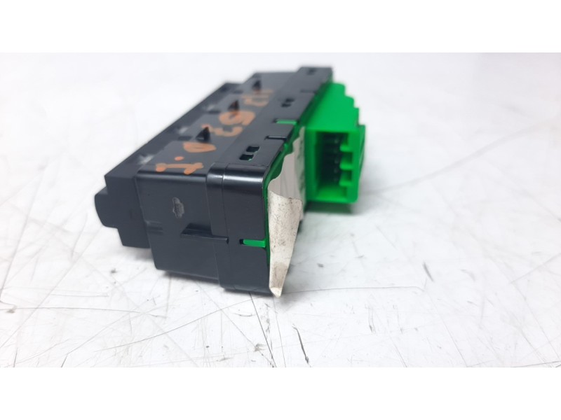 Recambio de interruptor para land rover range rover evoque referencia OEM IAM N8D214776AA  