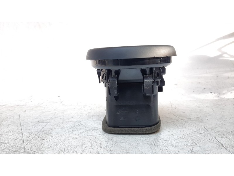 Recambio de aireador izquierdo para seat ibiza (kj1) 1.0 tsi referencia OEM IAM 6F0819203H  