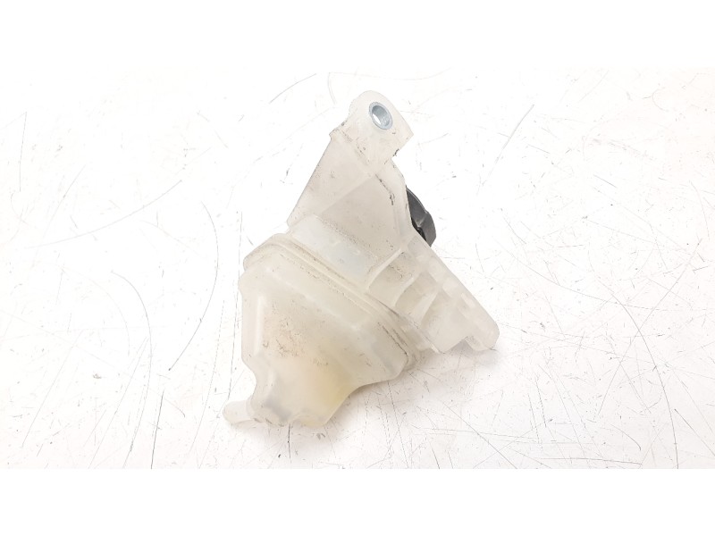 Recambio de deposito servo para kia niro referencia OEM IAM 410662B103  