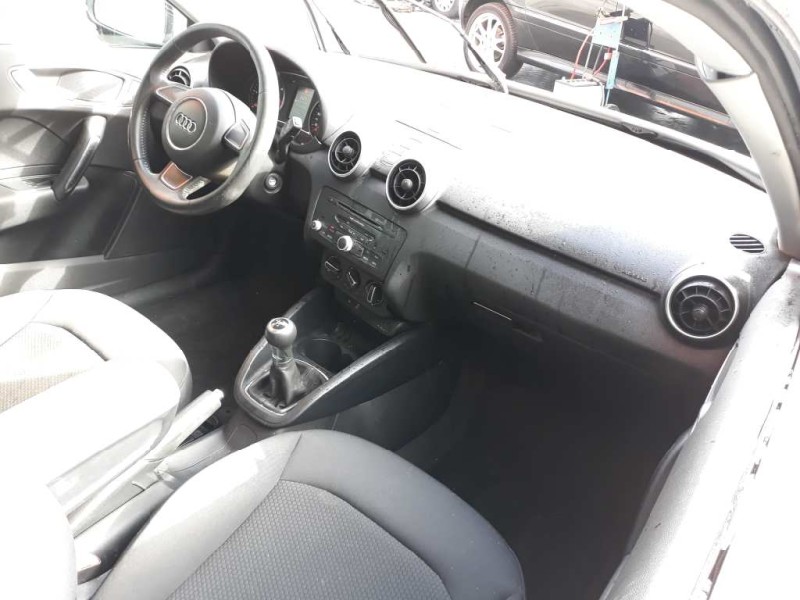 audi a1 (8x) del año 2010