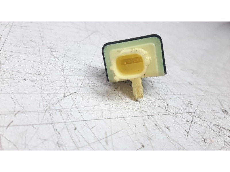 Recambio de sensor para toyota hilux (kun) referencia OEM IAM 898310K040  