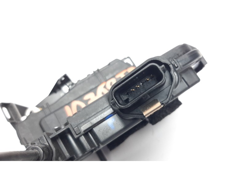 Recambio de cerradura puerta trasera derecha para renault captur 0.9 energy referencia OEM IAM 805027072R CRDREN7072 