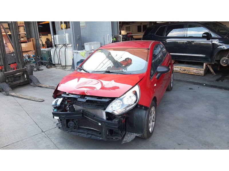 kia rio del año 2013