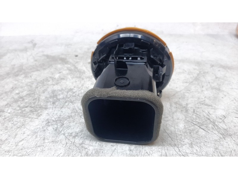 Recambio de aireador derecho para seat ibiza (kj1) 1.0 tsi referencia OEM IAM 6F0819204H  