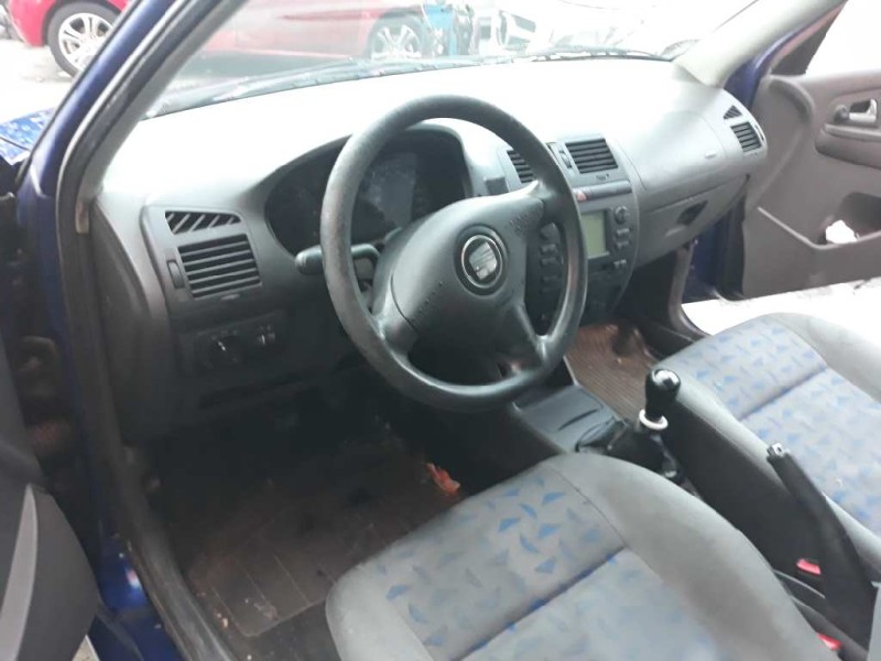 seat cordoba berlina (6k2) del año 2002