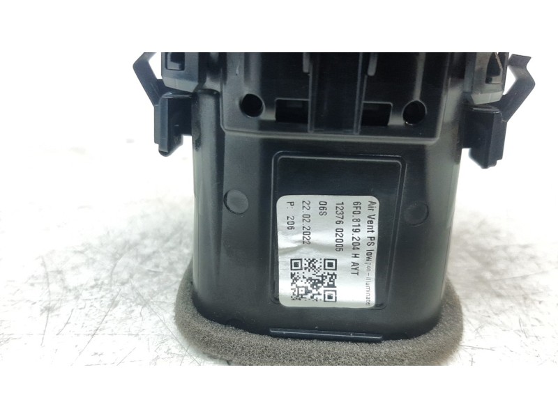 Recambio de aireador derecho para seat ibiza (kj1) 1.0 tsi referencia OEM IAM 6F0819204H  