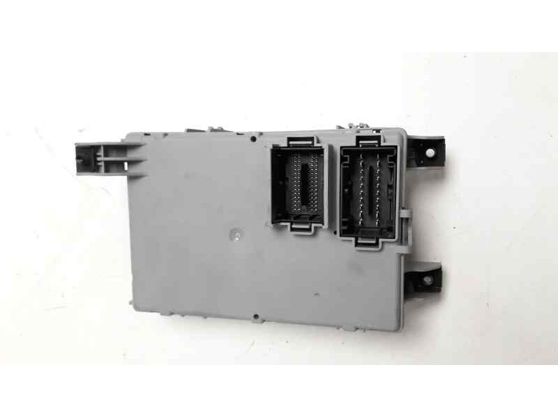 Recambio de caja reles / fusibles para fiat fiorino básico referencia OEM IAM 1377247080 28400577C150 