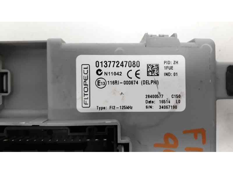 Recambio de caja reles / fusibles para fiat fiorino básico referencia OEM IAM 1377247080 28400577C150 