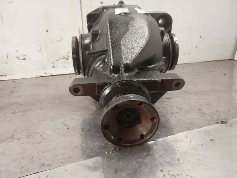 Recambio de diferencial trasero para bmw serie 5 berlina (e60) 530d referencia OEM IAM 33107526931  