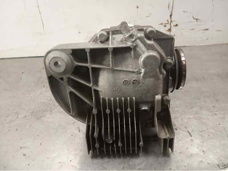 Recambio de diferencial trasero para bmw serie 5 berlina (e60) 530d referencia OEM IAM 33107526931  