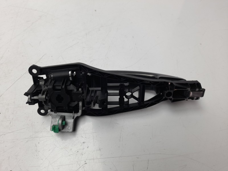 Recambio de maneta exterior trasera derecha para opel corsa d selective referencia OEM IAM 13255665  