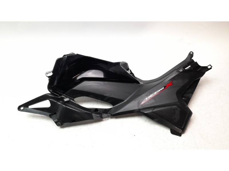 Recambio de carenado delantero izquierdo para honda nc 750 referencia OEM IAM 83700MKAD80ZA  