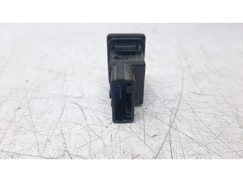 Recambio de interruptor para toyota hilux (kun) referencia OEM IAM 15C032  