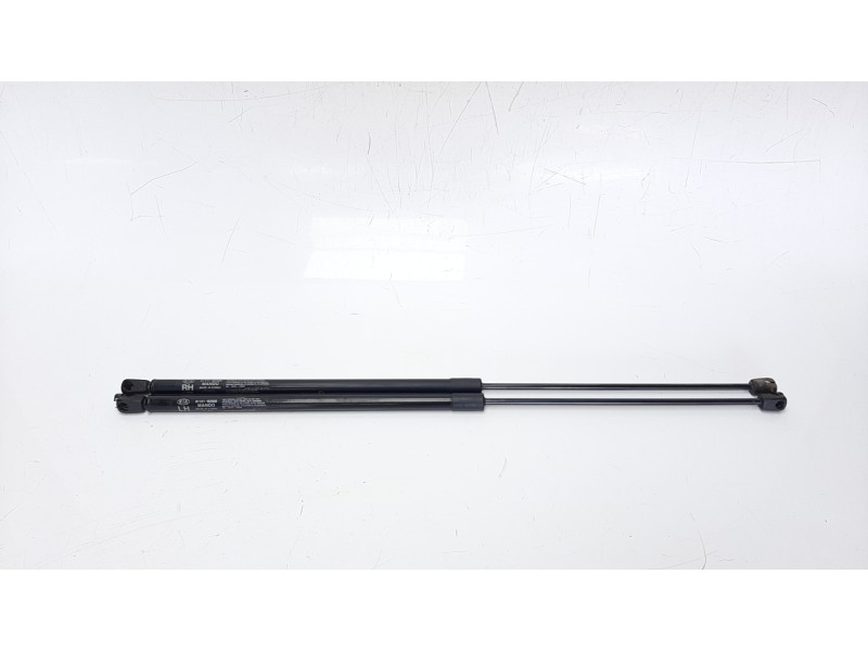 Recambio de amortiguadores capo para kia soul ( ) 1.6 gdi cat referencia OEM IAM 81161B2000 81171B2000 74CM170N